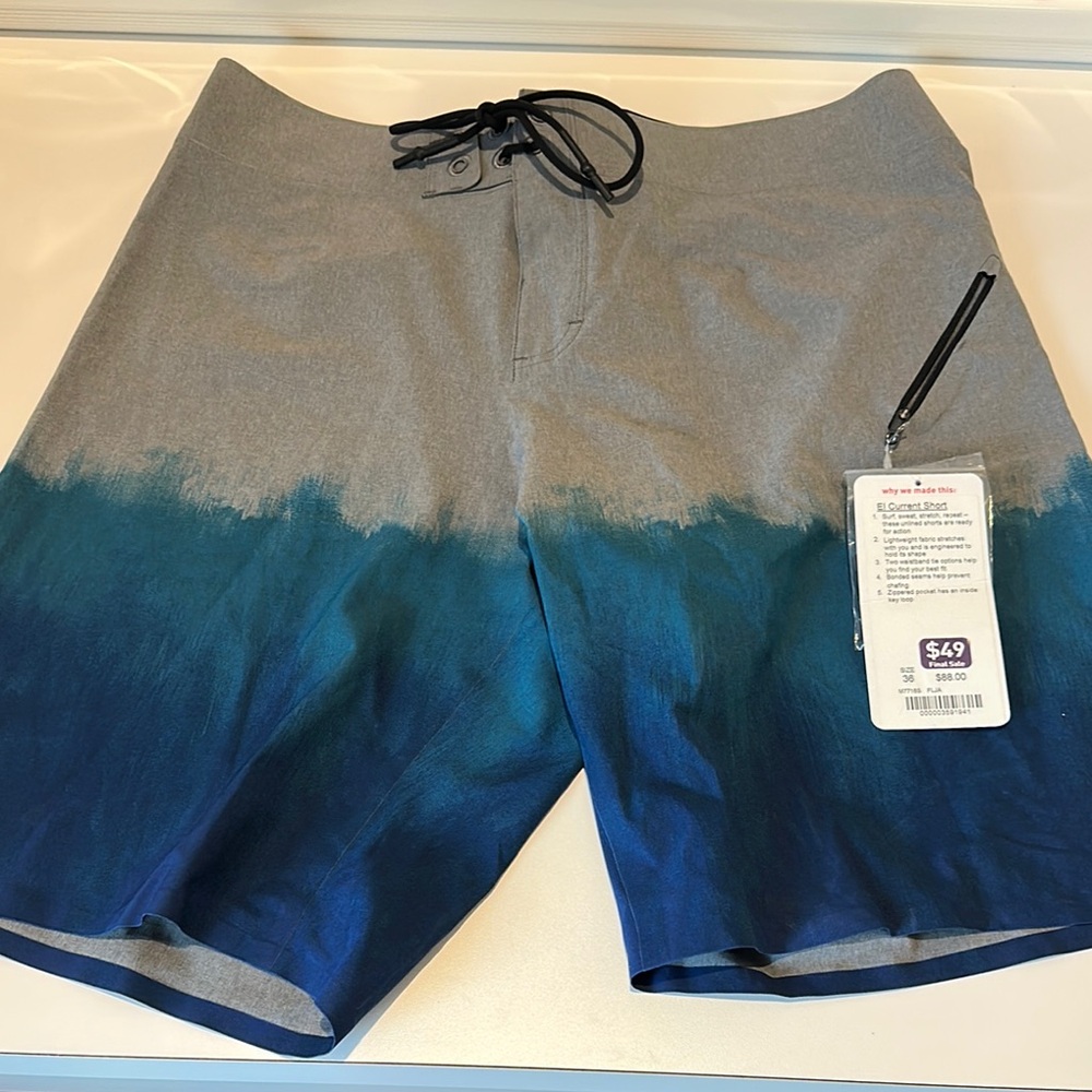 Lululemon Gray and Blue Men's Swim Shorts